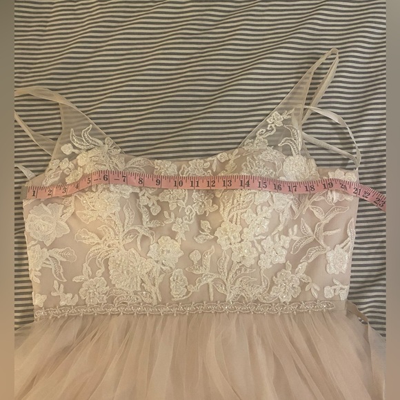 David’s Bridal Blush Beaded Floor-Length Wedding Dress Size 14 - Picture 5 of 7